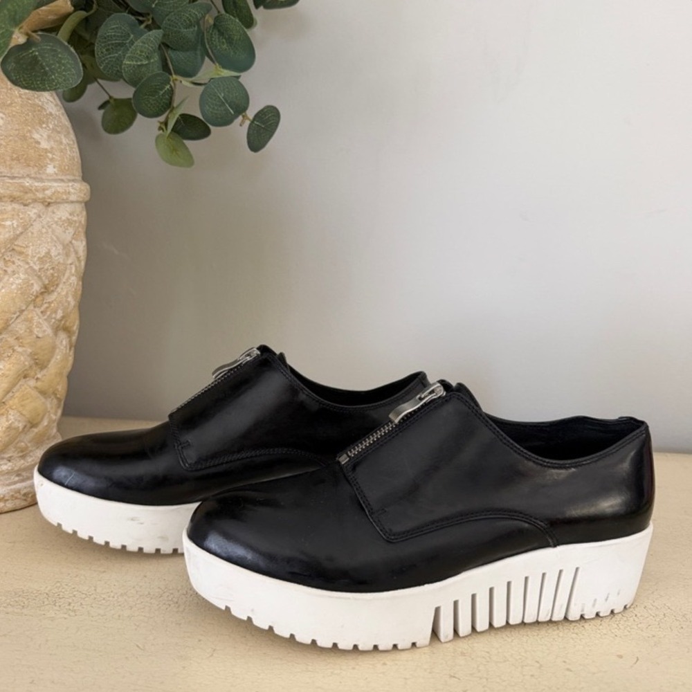 Opening Ceremony Women Sz 39 Black White Platform Zip Slip-On‎ Sneaker Shoes
